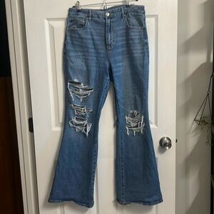 American Eagle curvy hi rise  flare jeans size 14